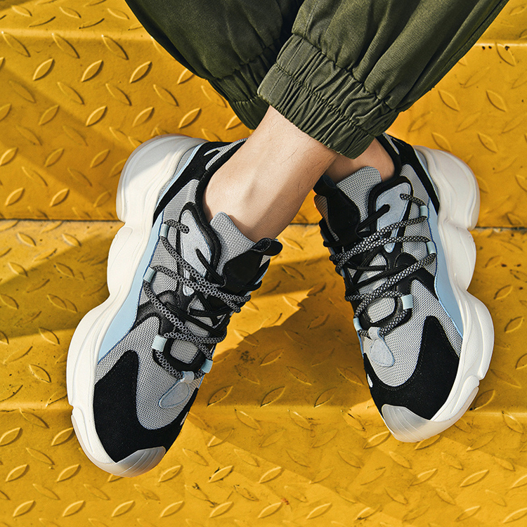 Made In China Latest Model Stylish Popular Styles Unisex Platform Sneaker Women Men Custom Running Shoes